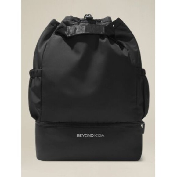 NWT Beyond Yoga Convertible Gym Bag Backpack Black Tote Carrying Case - Picture 8 of 9